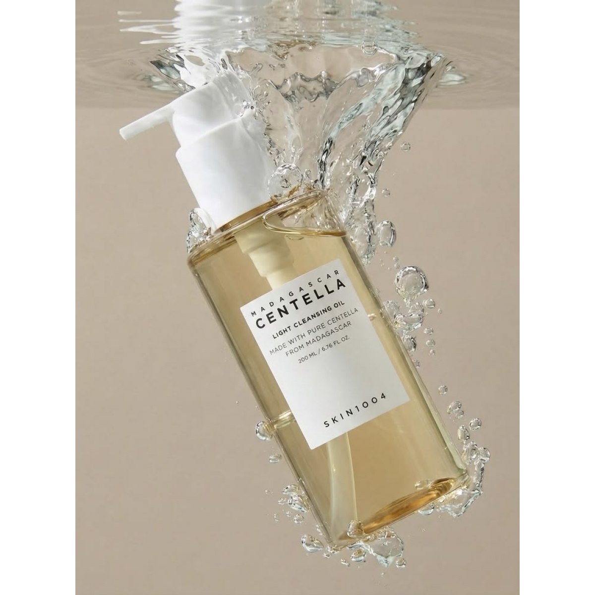 SKIN1004 Madagascar Centella Light Cleansing Oil 200ml