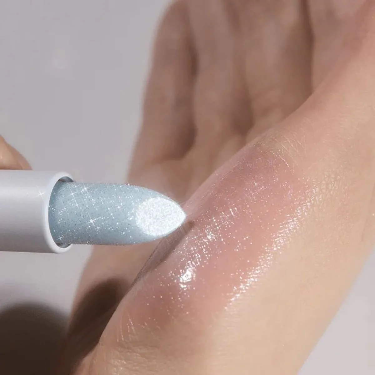 UNLEASHIA Glacier Vegan Lip Balm No. 2 Blue Lagoon